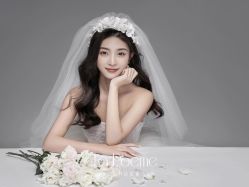 -乐派诗婚纱摄影