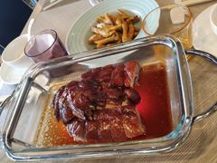 怀旧桶子酱油鸡煲-太兴餐厅(小径湾店)