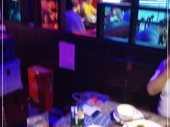 -蛙来哒(华隆步步高店)