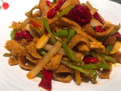 辣皮子爆羊肚-纳瓦新疆菜(银都店)