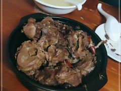 -宝瑞门钉肉饼店