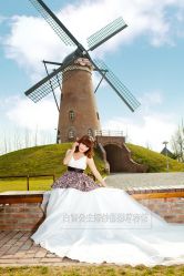 -白雪公主婚纱摄影