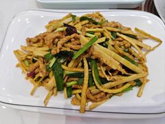 -钟记陕南菜·煎锅鱼(红专南路店)