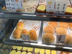 -浓心爷爷·现烤面包(荔胜广场店)