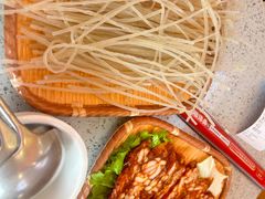 -阿婆情腊排骨火锅(金虹路店)