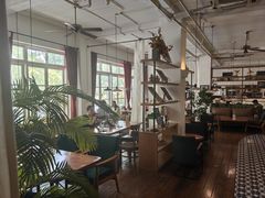 -雕刻时光咖啡馆(交大店)