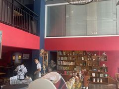 -静香HOUSE·全时段融合餐厅(七星欢乐颂店)