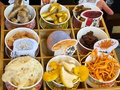 -菌自由丨野生菌火锅特色庭院餐厅(丽江古城店)