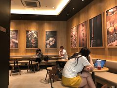 -星巴克臻选(华堂·新辰汇店)