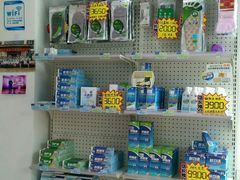 -世龙世家甲沟炎·灰指甲·嵌甲矫正·修脚(武侯区双楠店)