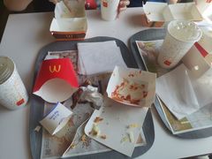 -麦当劳(百荣世贸商城店)