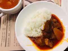 红烩牛肉饭送罗宋汤-东海咖啡馆