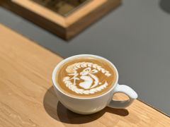 -星巴克臻选(济南恒隆店)