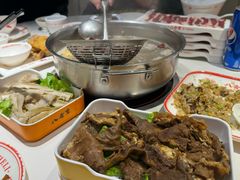 -八合里牛肉火锅(上海世茂广场店)