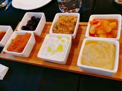 -Efes Turkish & Mediterranean Cuisine 艾菲斯餐厅(陆家嘴店)