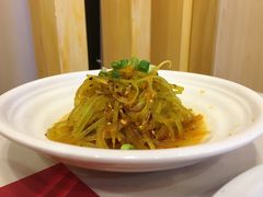 爽口青笋丝-客临百思德·东北特色馆(龙湖时代天街店)