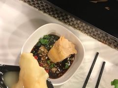 -鲜入围煮花胶鸡海鲜火锅