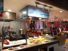 自助取餐区-广州希尔顿逸林酒店-OPEN開·全日制餐厅·海鲜·小火锅·自助餐(东风路店)
