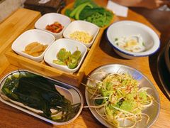 小菜-济州爱肉堂(总店)