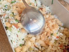 -蜜桃餐厅·伴山(湖滨商业街店)