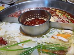 -佬土鹅肠火锅(中建大观店)