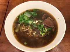 -尊品原汁牛肉面