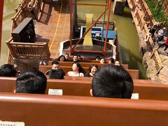 -七彩云南欢乐世界