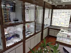 -华彬眼镜专业渐进配镜(潘家园店)