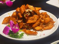 馕炒肉-品回味清真西北楼(宁波首店)