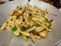 砂锅花生芽-客家大院·非遗赣南客家菜(郁孤台店)