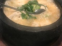 石锅蜂巢豆腐-申粤轩酒楼·三十年粤菜经典(丁香花园店)