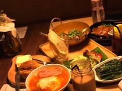 -来龙里 精致 东南亚餐室(万象城店)