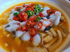 招牌川香酸菜鱼-柒园·三十年创意杭帮菜(龙湖滨江天街店)