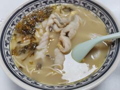 -明呈黄鱼面馆(斜土路店)