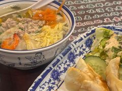 -长人馄饨铺(解放街店)