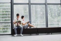 -菲林婚纱摄影工作室