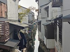 -聚友斋(陶瓷琉璃馆水晶街店)
