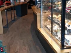 面包甜点陈列柜-星巴克臻选(成都来福士店)