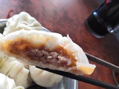 猪肉大葱包子-小胖包子王(阜成门内店)