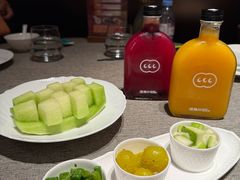 -虹潮荟·餐桌上的美食地理(太阳宫店)
