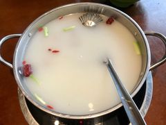 滋补锅底-凤凰山斑鱼馆(恭城店)