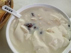 -弄堂咪道-饭香·面香·馄饨香(汇锦广场店)