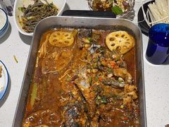 -三江源活鱼现烤(维多利摩尔城店)