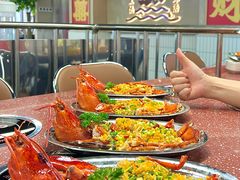 -四囍码头海鲜烧烤自助火锅(外滩南京东路悦荟广场店)