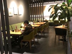 大堂-半悦牛排(龙湖西宸天街店)