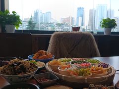 -包整·丝娃娃(一览甲秀楼风景店)