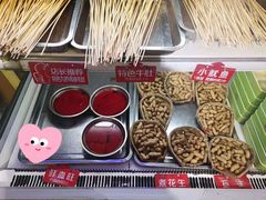 等候时给你一盘瓜子-钢管厂五区小郡肝火锅串串香(总店)