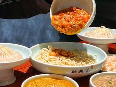 -裕兴记•蟹黄面馆(人民广场店)