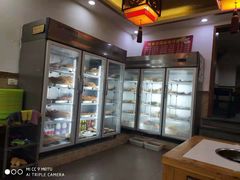 -馋虫重庆火锅(玉林南街店)