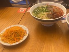 -小灶派· 地道兰州牛肉面(宏发大厦店)